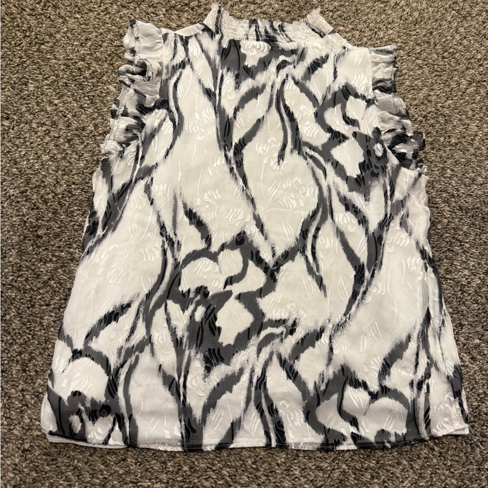 White House Black Market Sleeveless Ruffles Top White Black Silk Rayon Size M